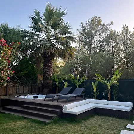Oludeniz Luxury With Jacuzzi, Common Pool 别墅 *