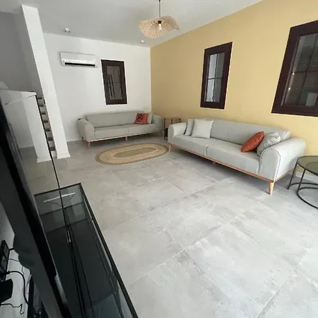 Oludeniz Luxury With Jacuzzi, Common Pool 别墅